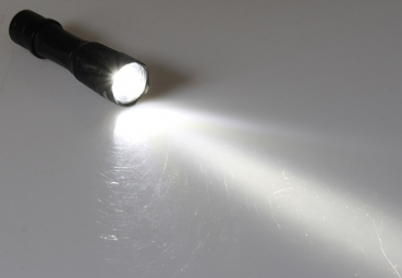 Preview: 1W HighPower LED-Taschenlampe 100 Lumen, CREE LED