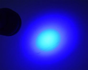 Preview: LED-Taschenlampe mit 51 UV LEDs Schwarzlicht, ØxL 55x145mm