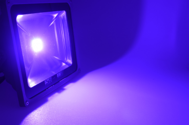 LED Strahler 56W mit höherem Blaulichtanteil für Pflanzenzucht/Wachstum