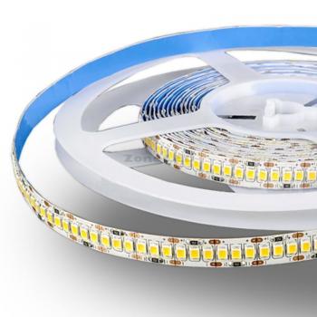 LED Streifen SMD2835 240 LED High Lumen 3000K IP20